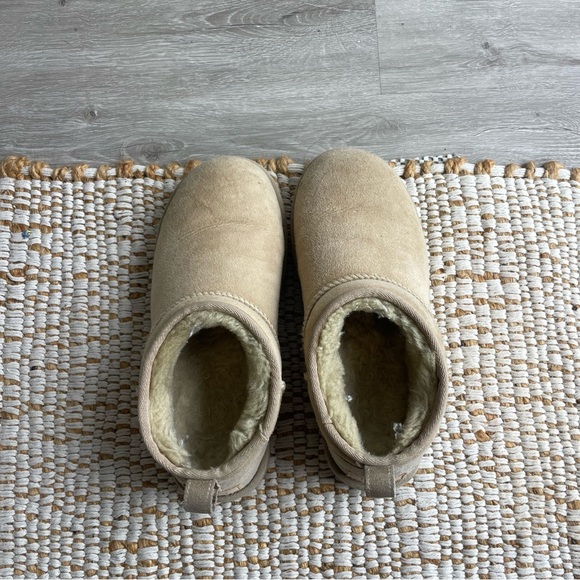 UGG Classic Ultra Mini Tan Boots - Picture 5 of 6